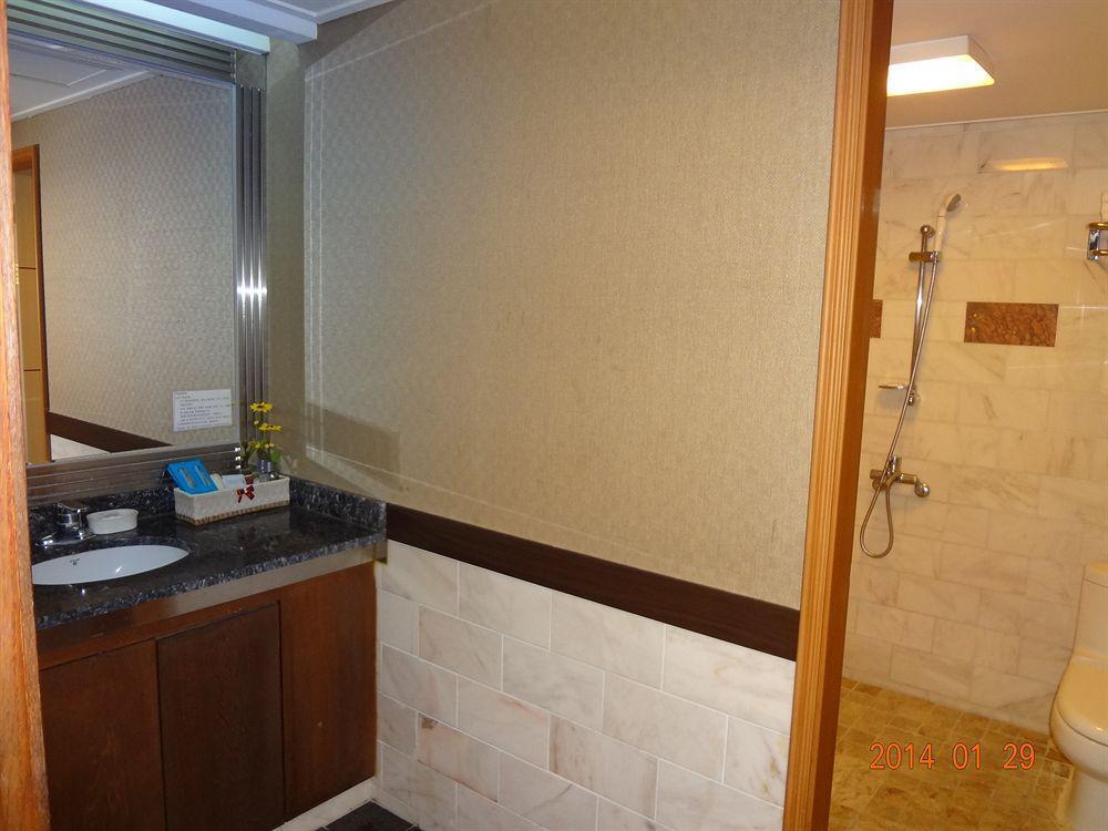 Diamond Tourist Hotel 釜山 外观 照片